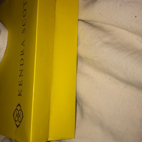 Kendra Scott Just Bag! - Picture 4 of 4
